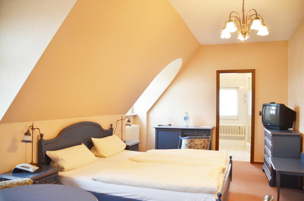 Hotel Alt-Karow Berlín Pokoj fotografie